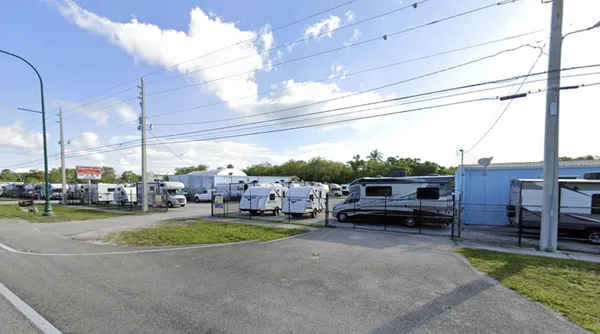 $4,500,000 | 9805 Southeast Federal Highway, Hobe Sound, FL 33455