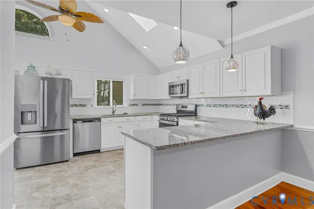 $450,000 | 273 Sutton Avenue, Reedville, VA 22539