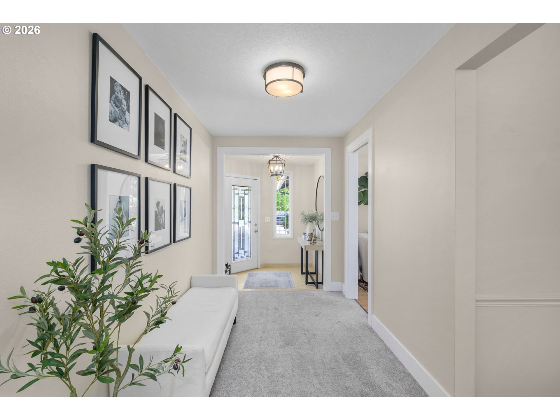 12225 Southwest Spring Court Portland, OR 97225 - Photo 6 of 31 Gallery Image 6