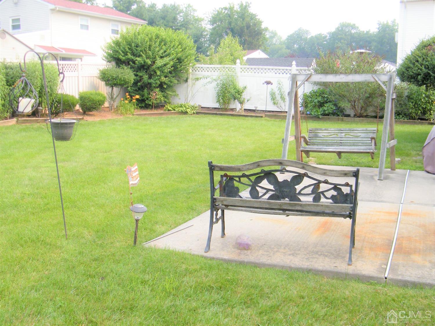 61 Rieder Road Edison, NJ 08817 - Photo 15 of 16 Gallery Image 15