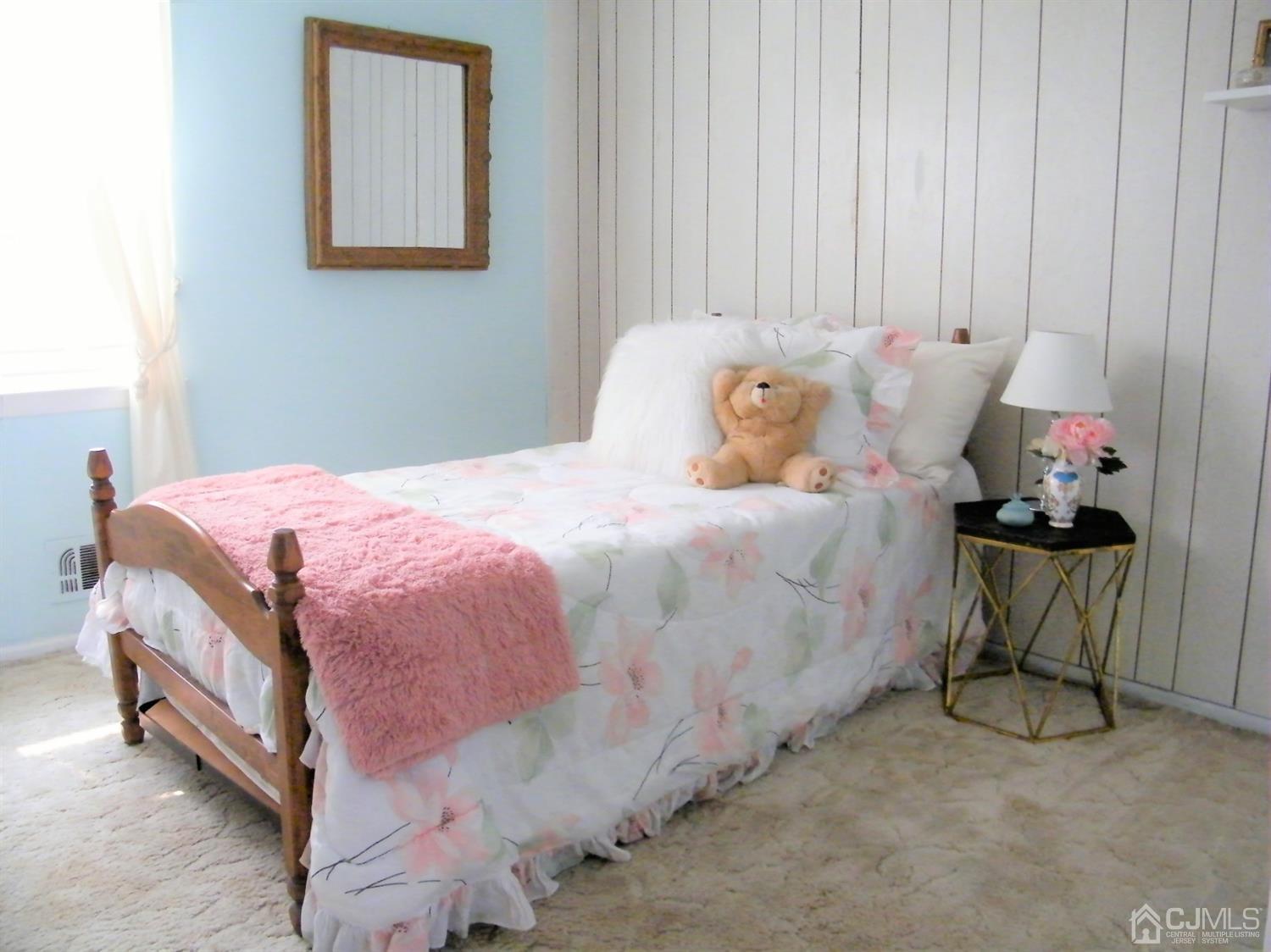 61 Rieder Road Edison, NJ 08817 - Photo 10 of 16 Gallery Image 10