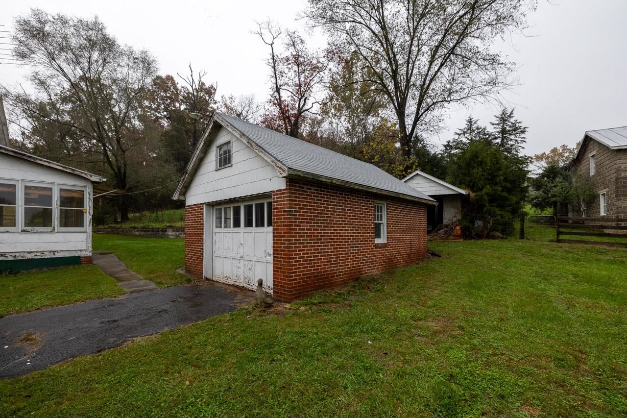 12330 Brocks Gap Road Fulks Run, VA 22830 - Photo 21 of 29 Gallery Image 21
