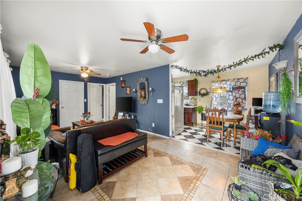1219 South Downey Road Los Angeles, CA 90023 - Photo 17 of 25