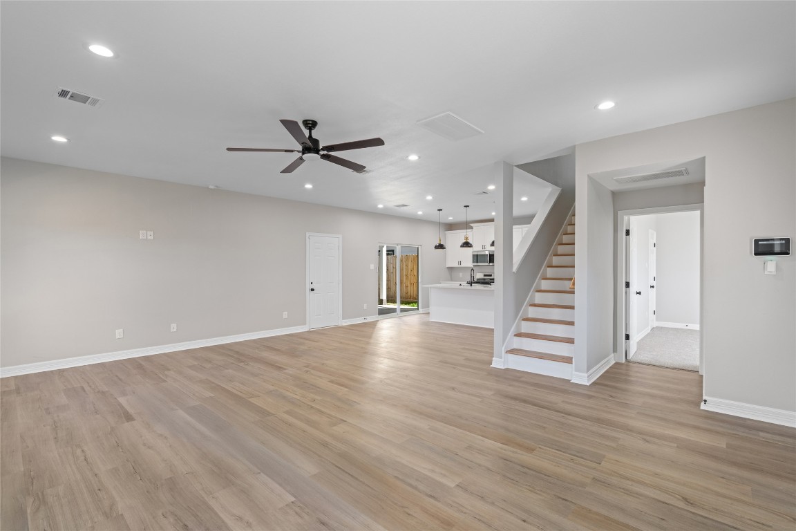 813 Barbara Mae Street Houston, TX 77015 - Photo 12 of 36