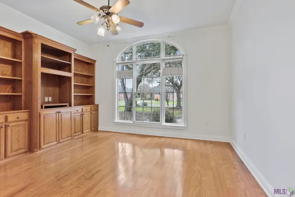 $440,000 | 37237 Lakeshore Avenue, Prairieville, LA 70769