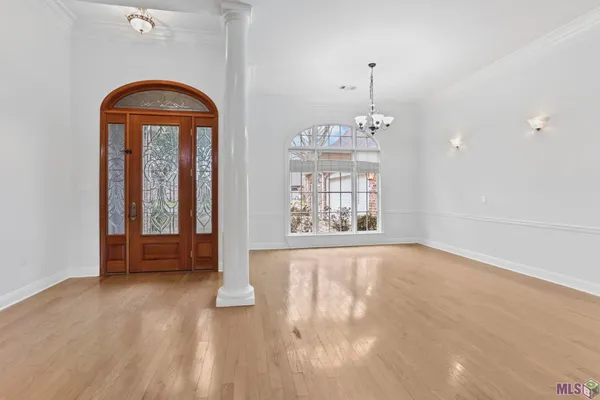 $440,000 | 37237 Lakeshore Avenue, Prairieville, LA 70769