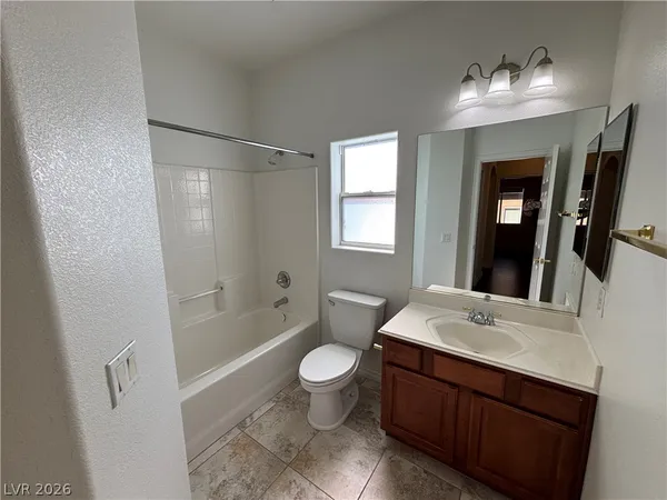 $2,295 | 5991 Bassio Avenue, Las Vegas, NV 89141