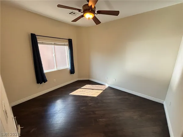 $2,295 | 5991 Bassio Avenue, Las Vegas, NV 89141