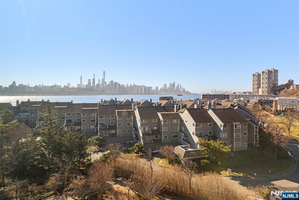 8100 River Road, Unit 716 North Bergen, NJ 07047 - Photo 7 of 28