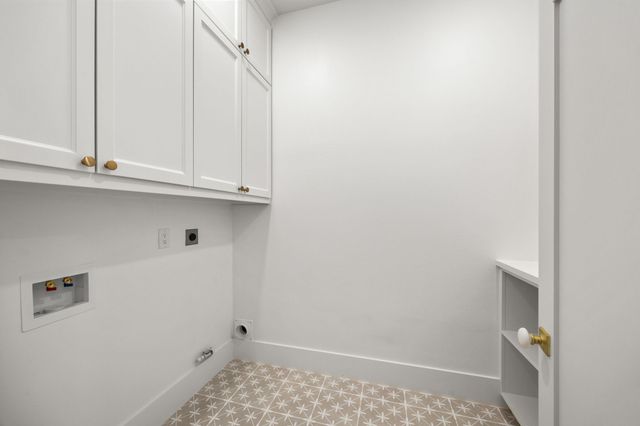 $899,900 | 25823 Bridle Creek Drive South, Magnolia, TX 77355