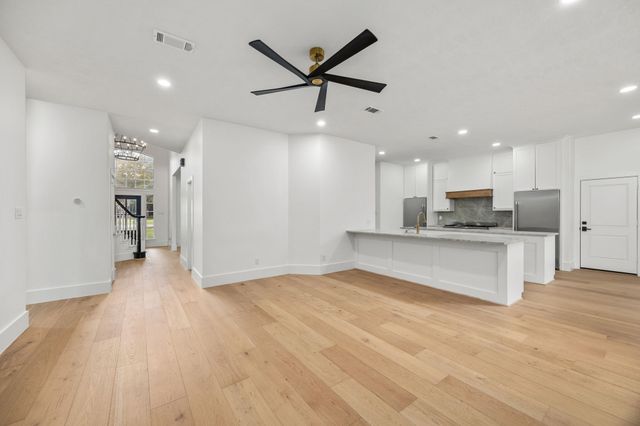 $899,900 | 25823 Bridle Creek Drive South, Magnolia, TX 77355