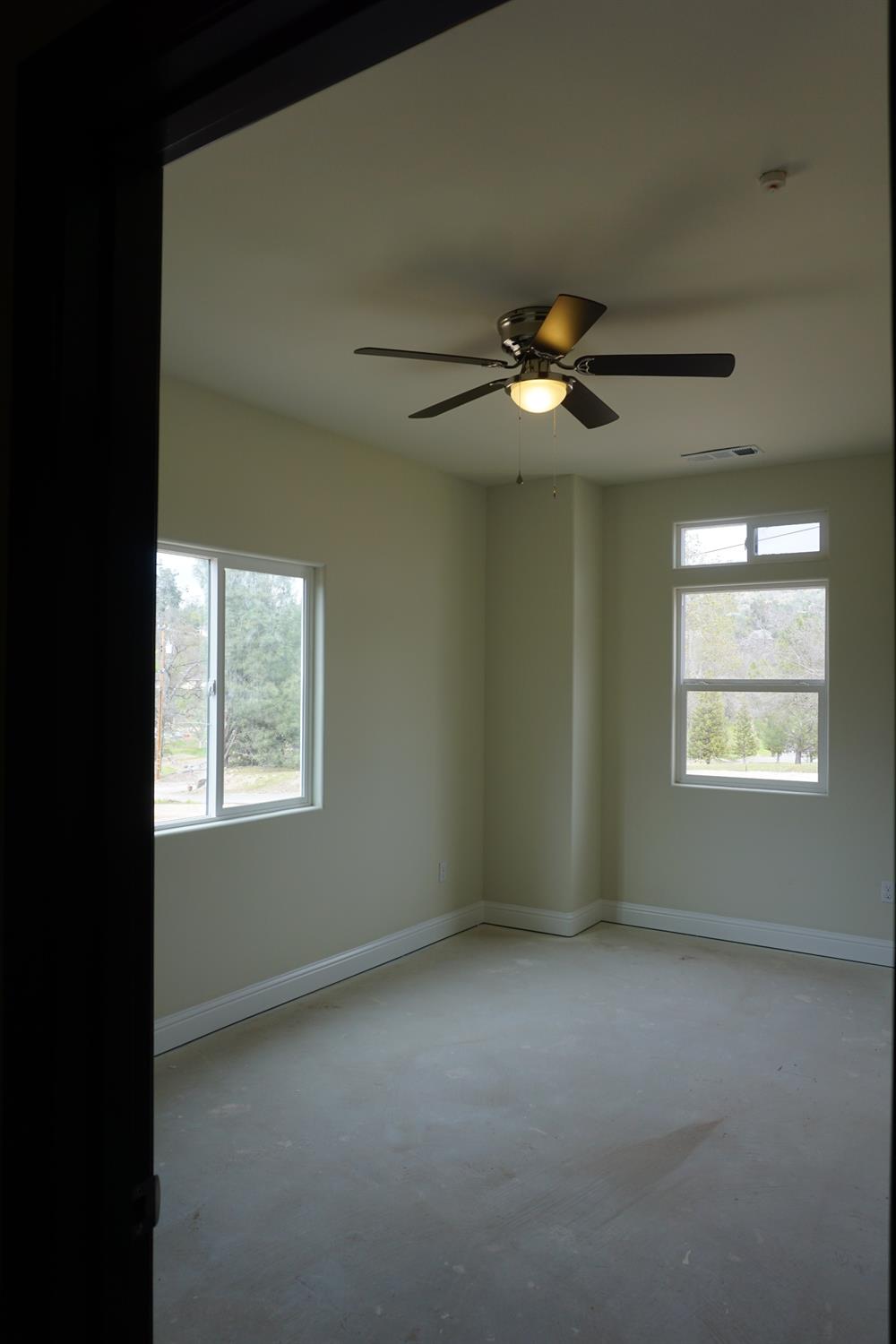 17573 Daley Road Madera, CA 93638 - Photo 18 of 23 Example of completed bedroom. Actual home may vary slightly.