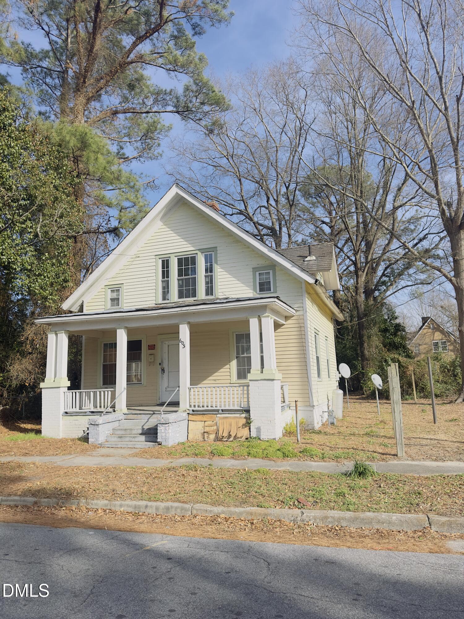605 Rhem Street Kinston, NC 28501 - Photo 10 of 12 a front view of a house with a yard