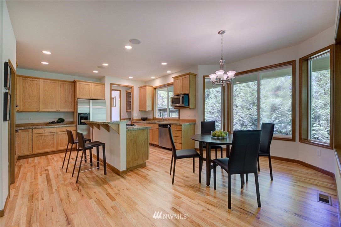 13415 Batten Road Northeast Duvall, WA 98019 - Photo 9 of 39 Gallery Image 9