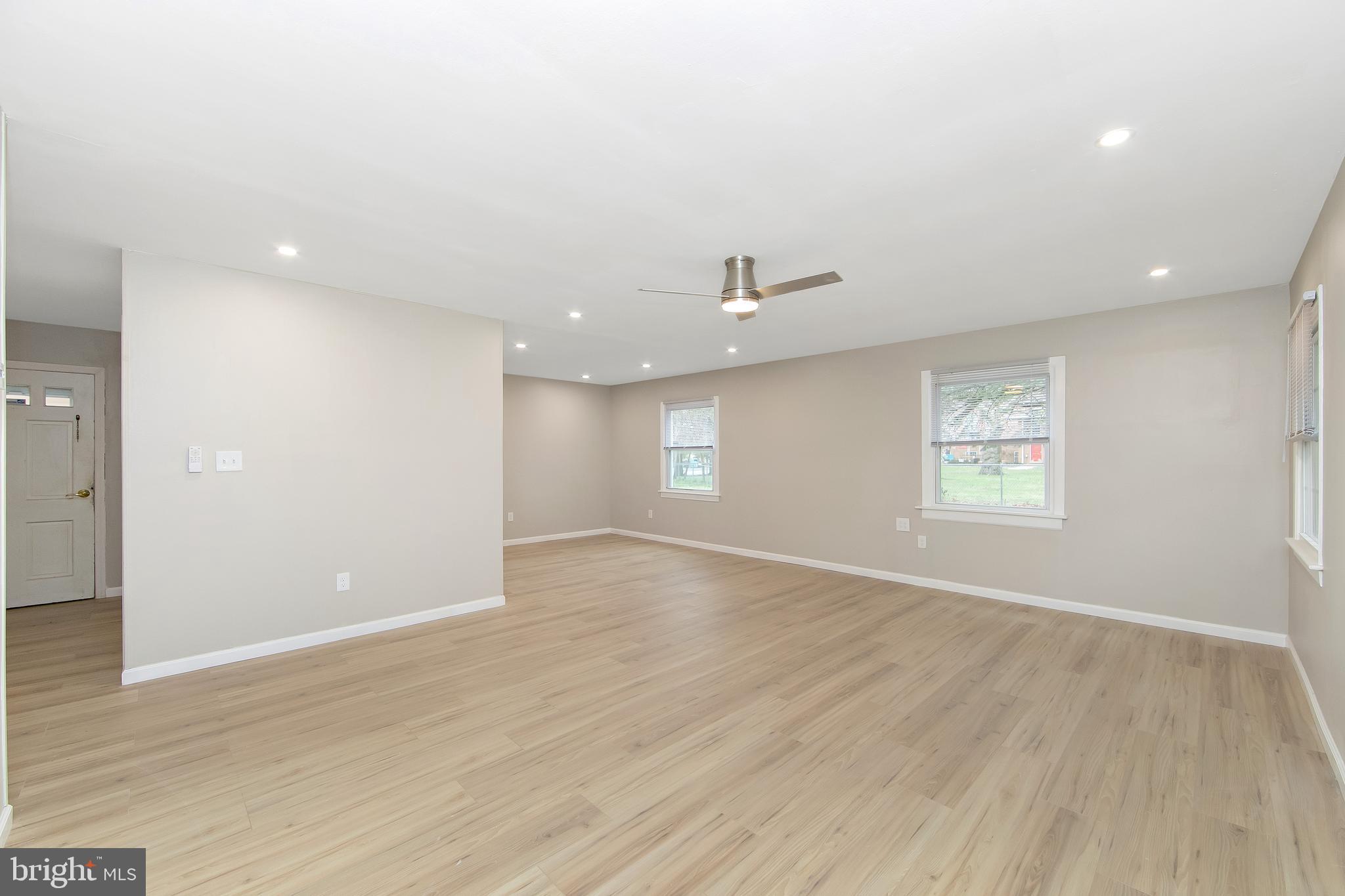 2 South Sunset Road Willingboro, NJ 08046 - Photo 11 of 27