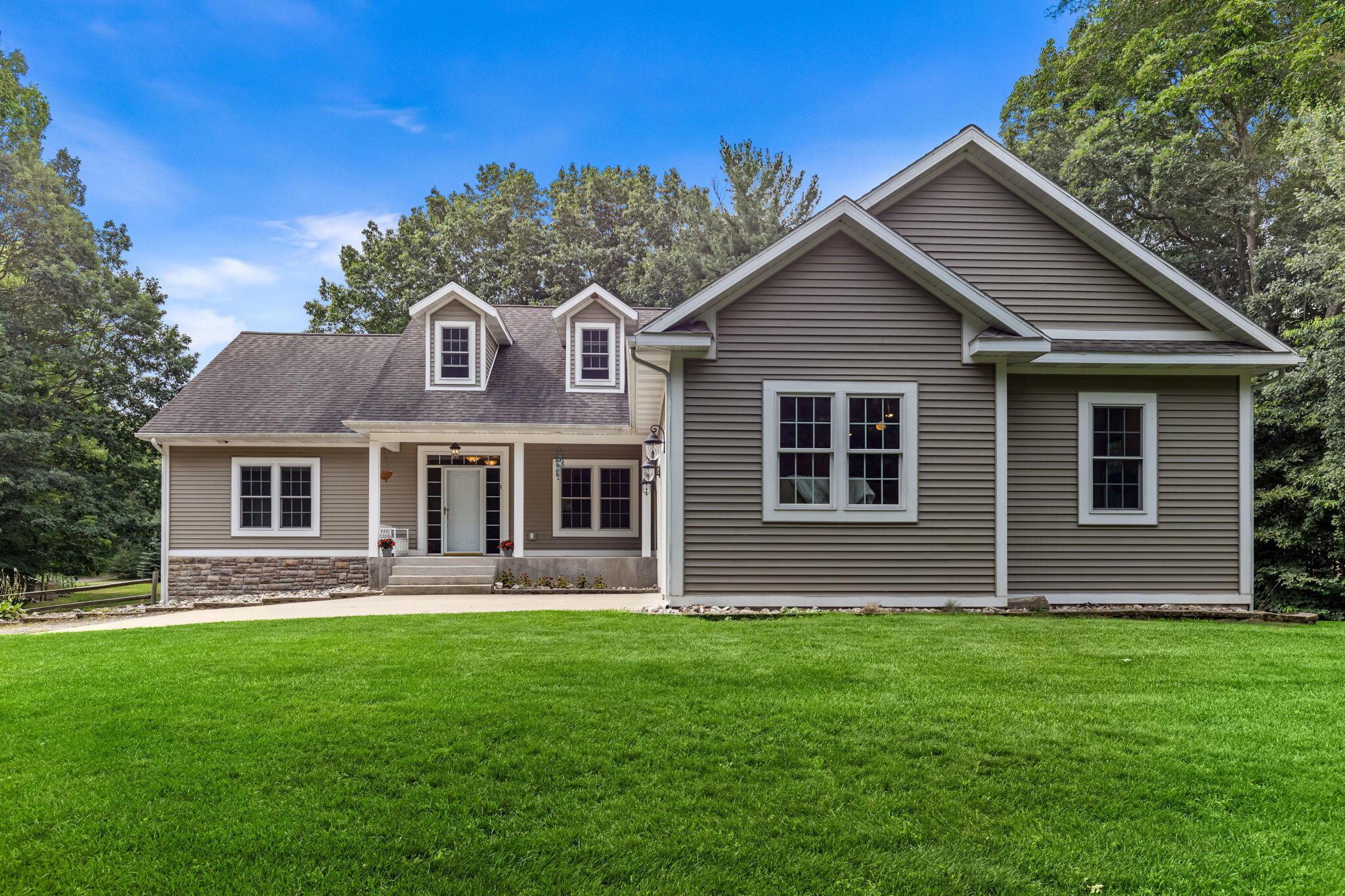 11981 Morel Road Grand Haven, MI 49417 - Photo 1 of 75 1-web-or-mls-001