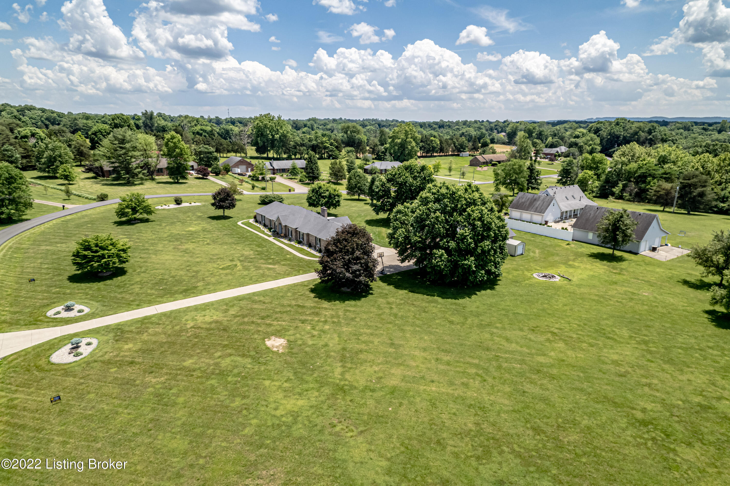 689 West Laurel River Road Shepherdsville, KY 40165 - Photo 15 of 129 DJI_0225