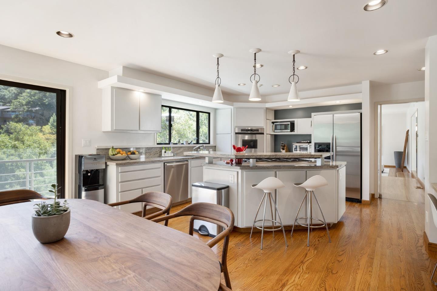 1275 La Canada Road Hillsborough, CA 94010 - Photo 28 of 85