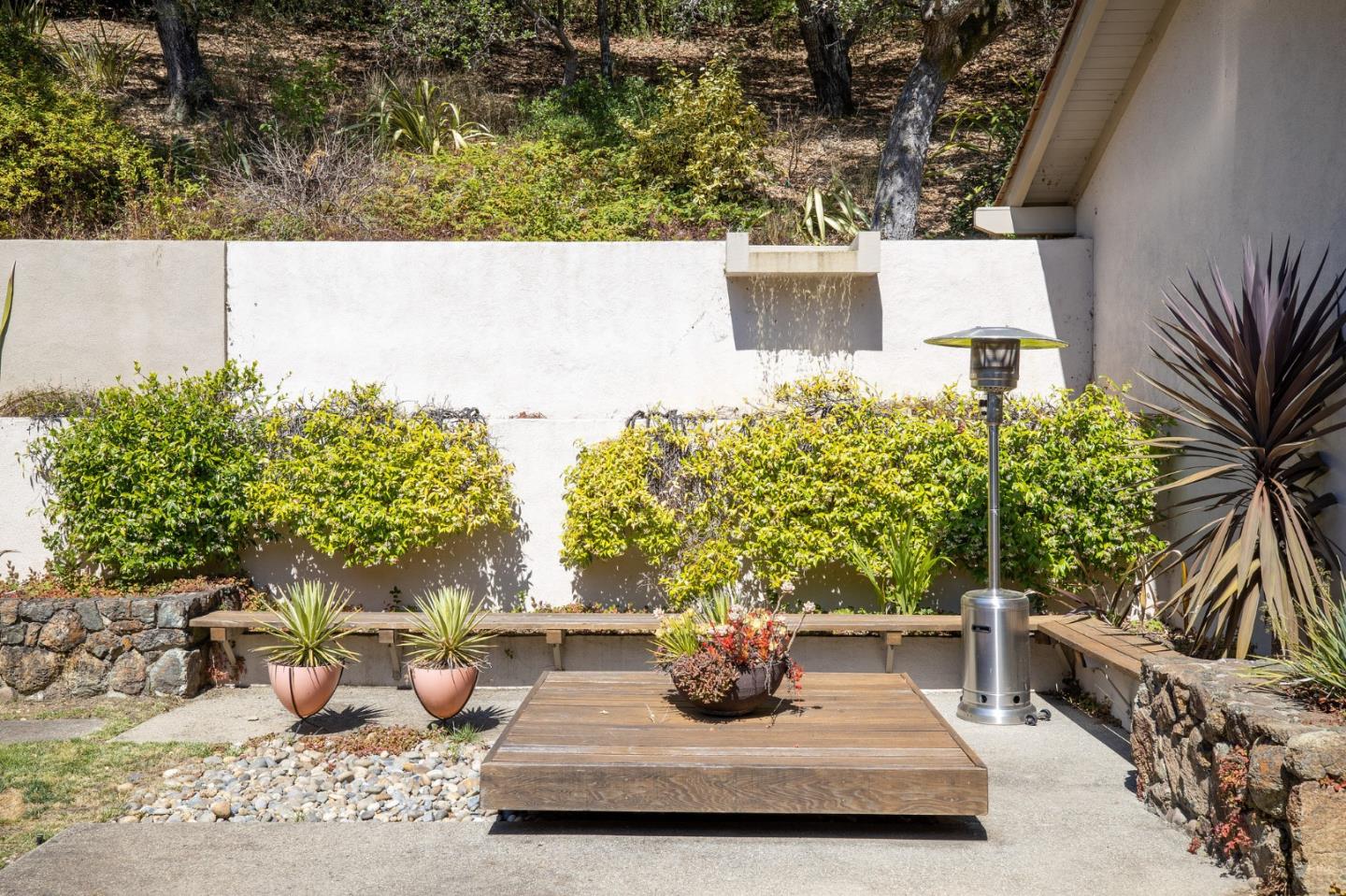 1275 La Canada Road Hillsborough, CA 94010 - Photo 38 of 85