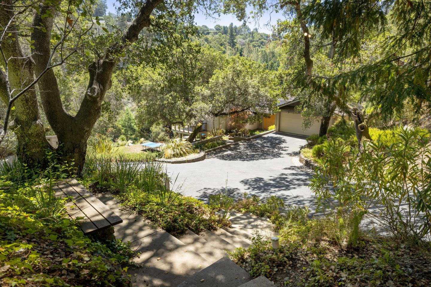 1275 La Canada Road Hillsborough, CA 94010 - Photo 7 of 85