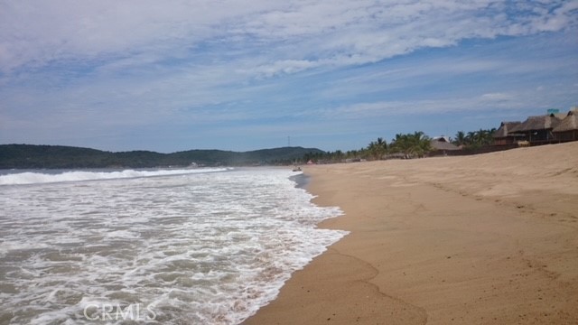 12 Perla Outside Area (outside Ca) Os