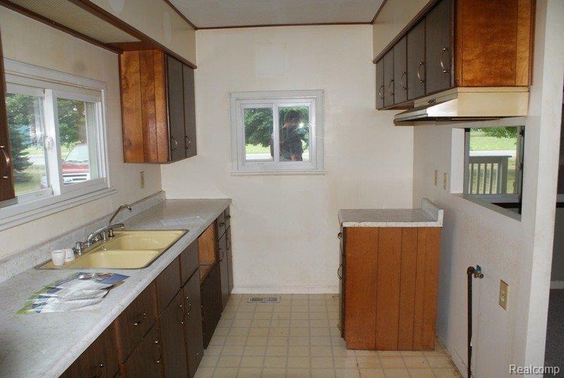 8255 Caine Road Millington, MI 48746 - Photo 4 of 18 DSC00099.JPG