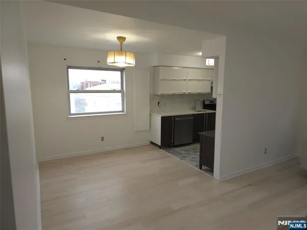 $1,800 | 6715 Polk Street, Unit 7, West New York, NJ 07093