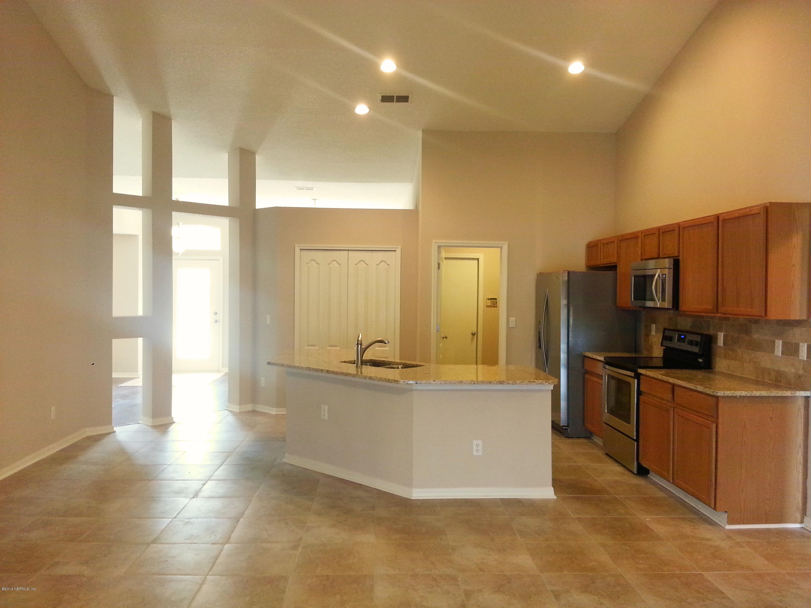 10198 Rising Mist Lane Jacksonville, FL 32221 - Photo 3 of 19 VIEW FROM FAMILY ROOM