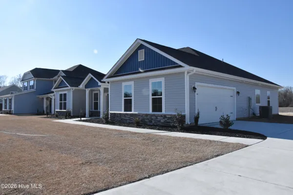 $343,800 | 162 Poker House Road, Grimesland, NC 27837