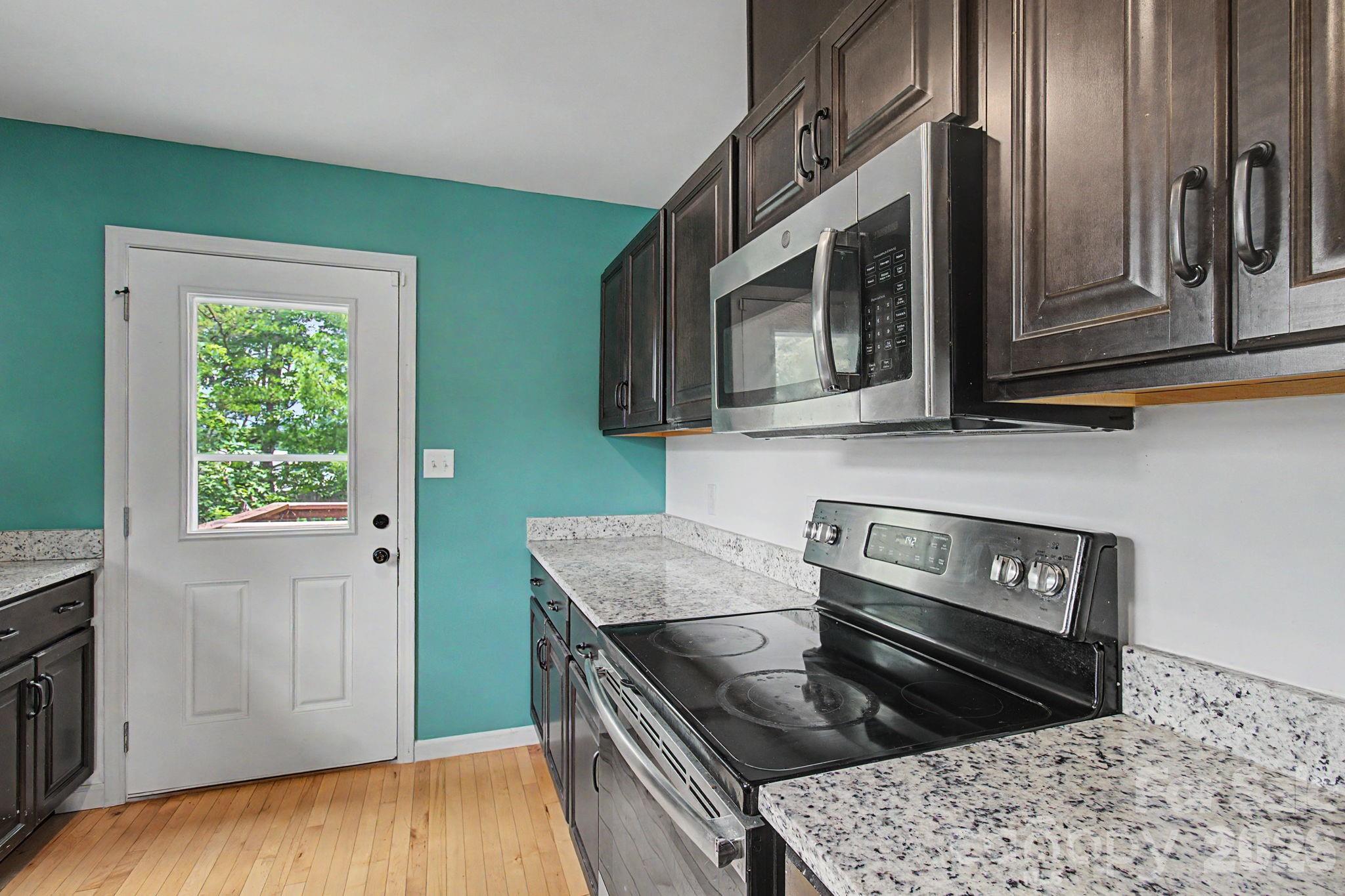 31 Yarrow Meadow Road Weaverville, NC 28787 - Photo 14 of 48