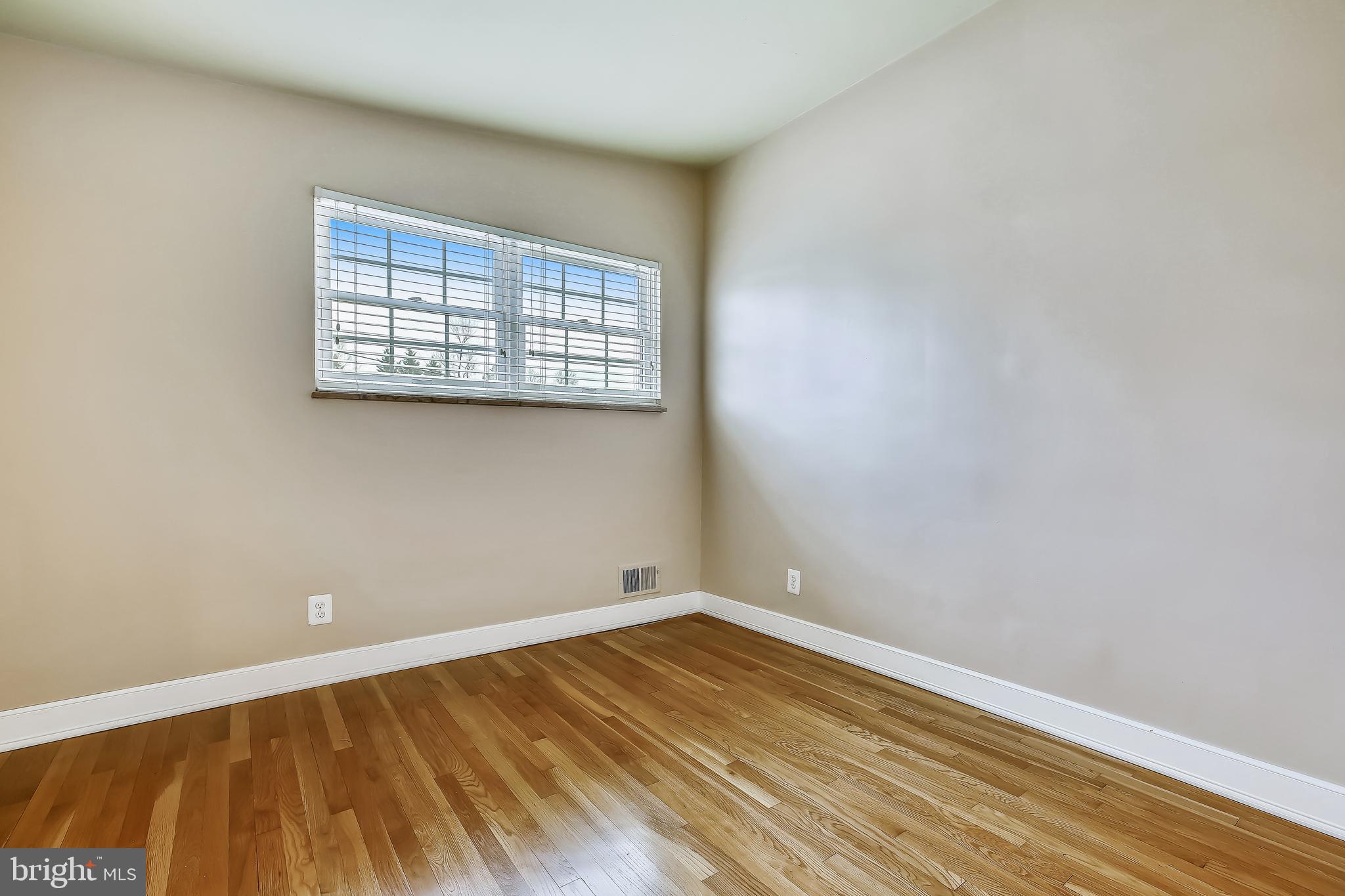 5802 Conway Road Bethesda, MD 20817 - Photo 43 of 100 Gallery Image 43