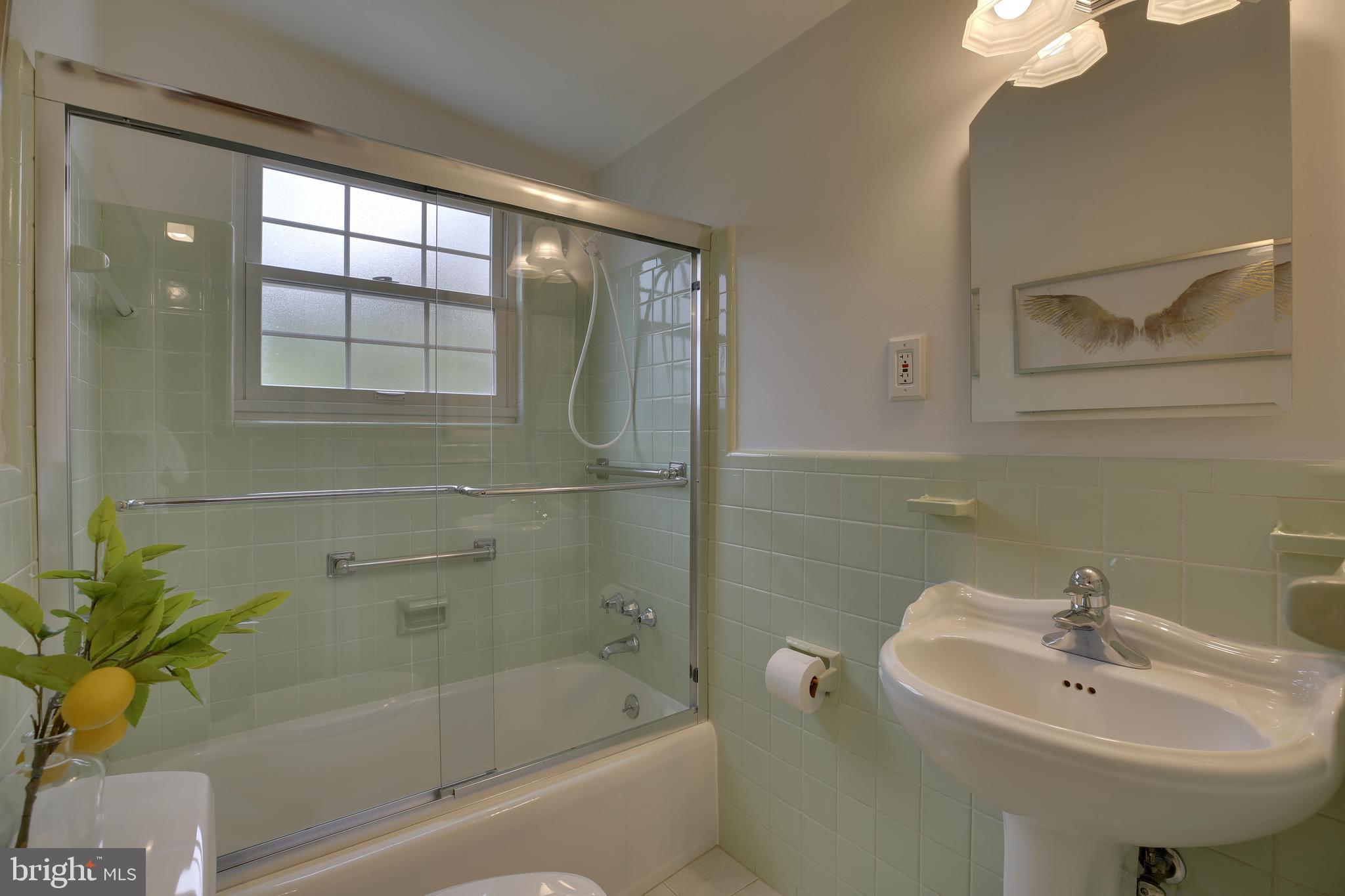 5802 Conway Road Bethesda, MD 20817 - Photo 45 of 100 Gallery Image 45