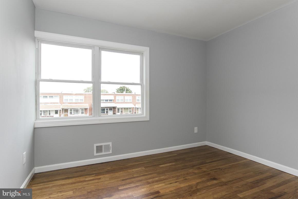 8135 Del Haven Road Baltimore, MD 21222 - Photo 19 of 24 Bedroom