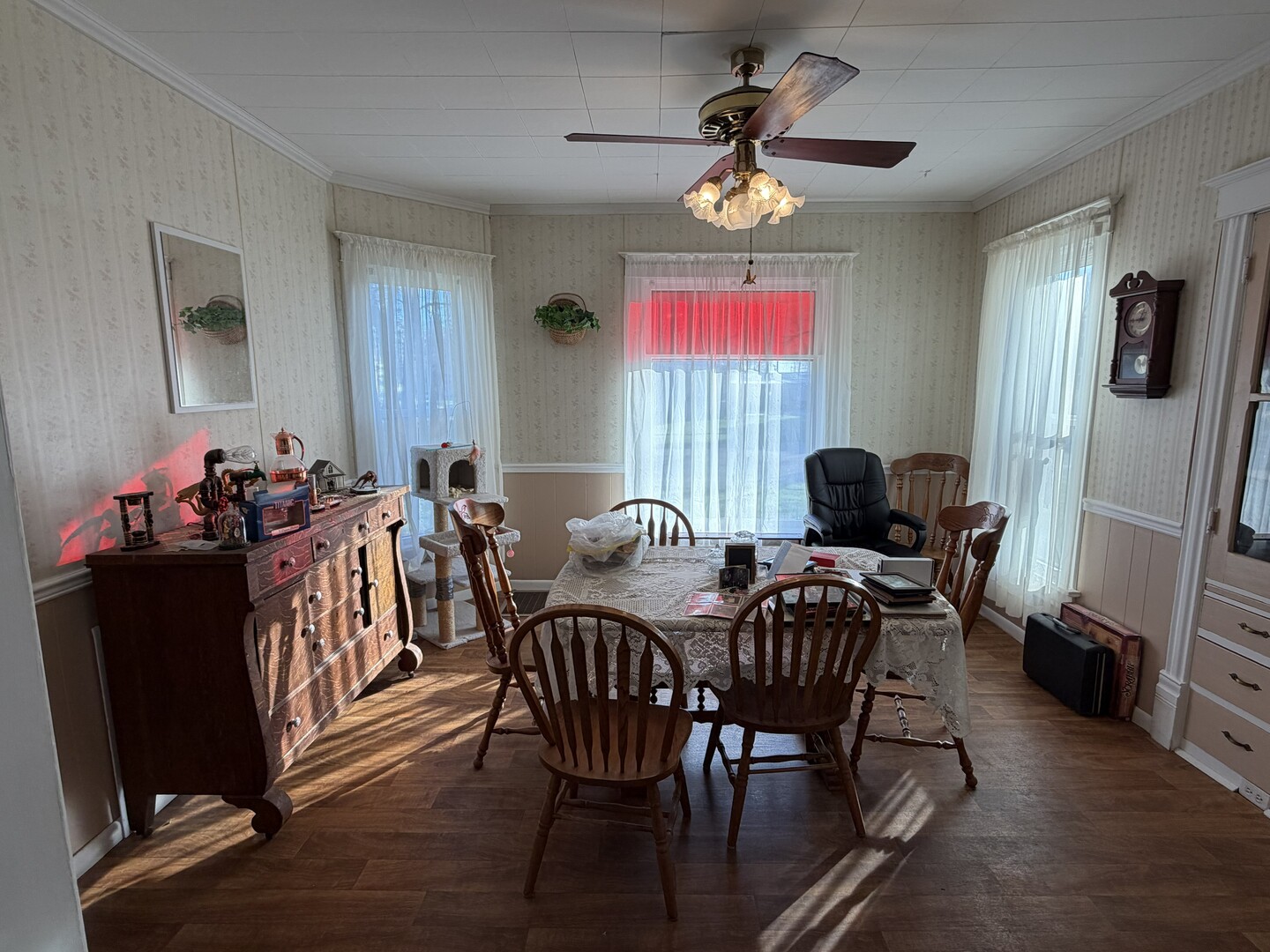 304 Avenue D Rochelle, IL 61068 - Photo 5 of 15
