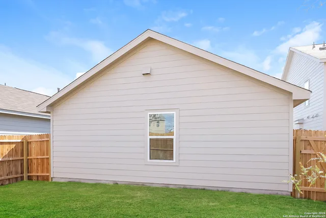 $1,525 | 13815 Goat Cove, San Antonio, TX 78252