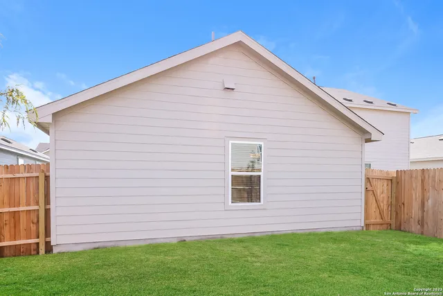 $1,525 | 13815 Goat Cove, San Antonio, TX 78252