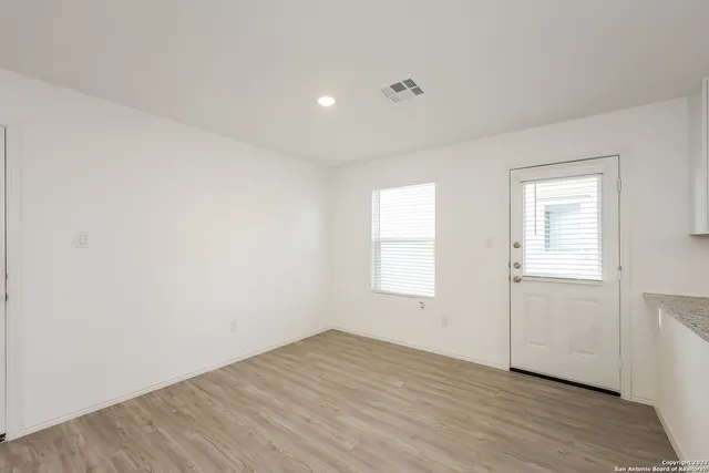 $1,525 | 13815 Goat Cove, San Antonio, TX 78252