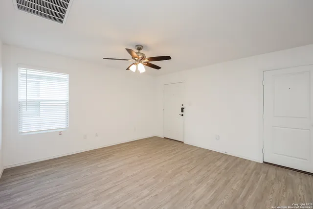 $1,525 | 13815 Goat Cove, San Antonio, TX 78252