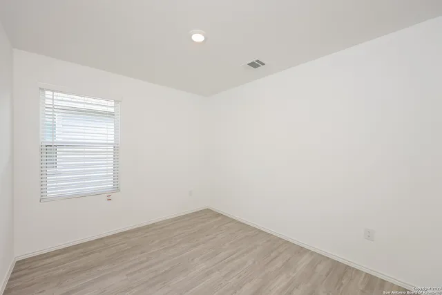 $1,525 | 13815 Goat Cove, San Antonio, TX 78252