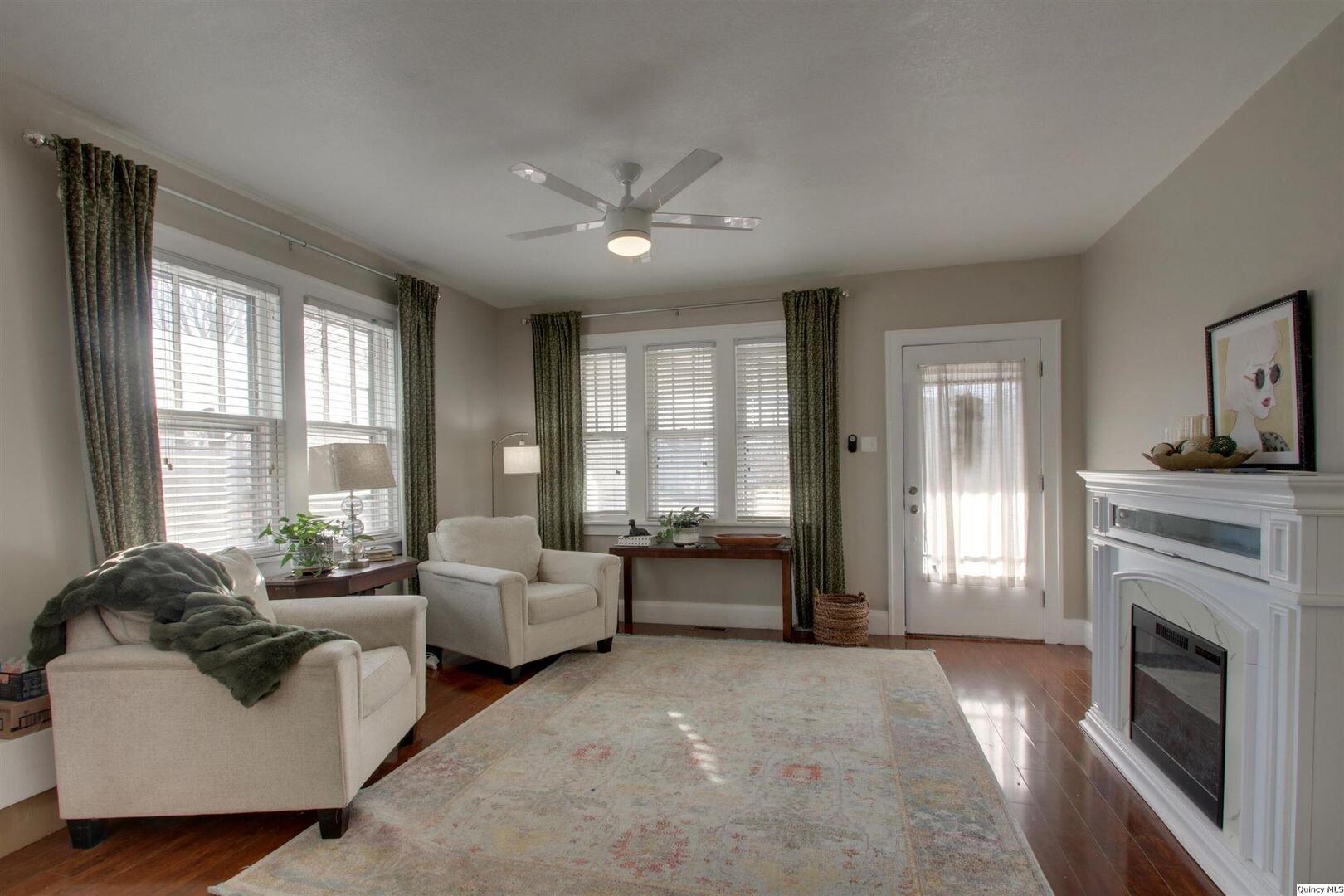 2065 Elm Street Quincy, IL 62301 - Photo 6 of 20