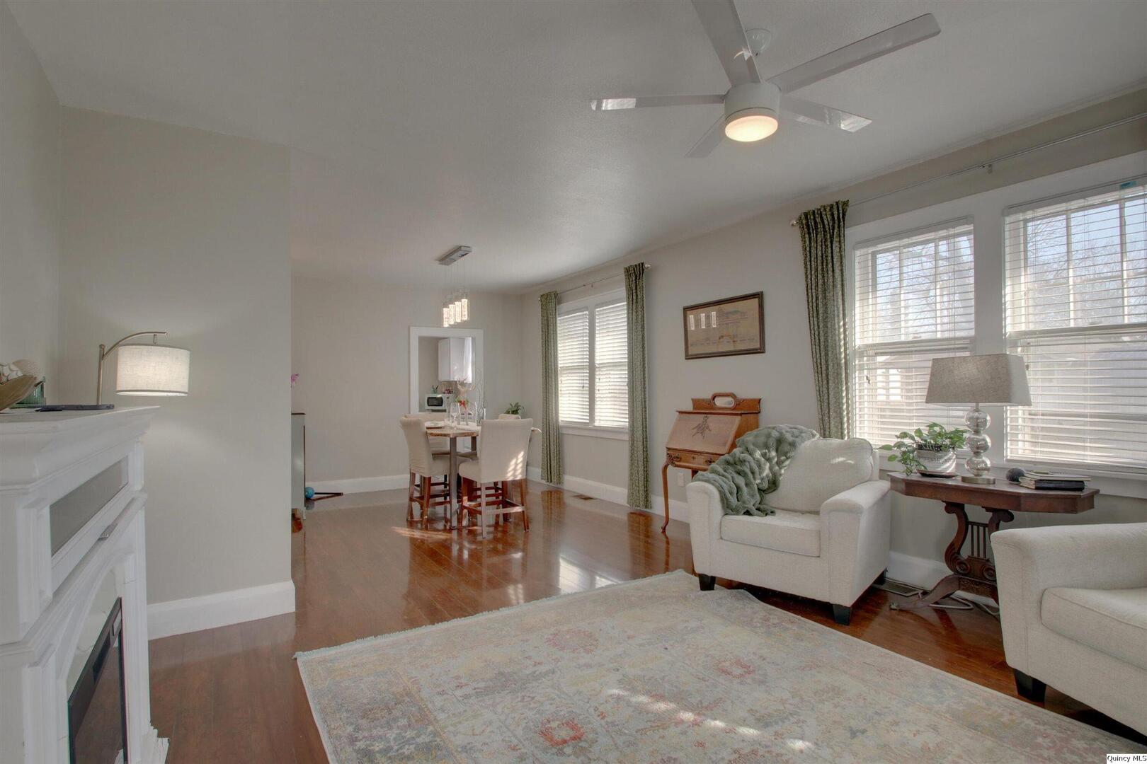 2065 Elm Street Quincy, IL 62301 - Photo 7 of 20