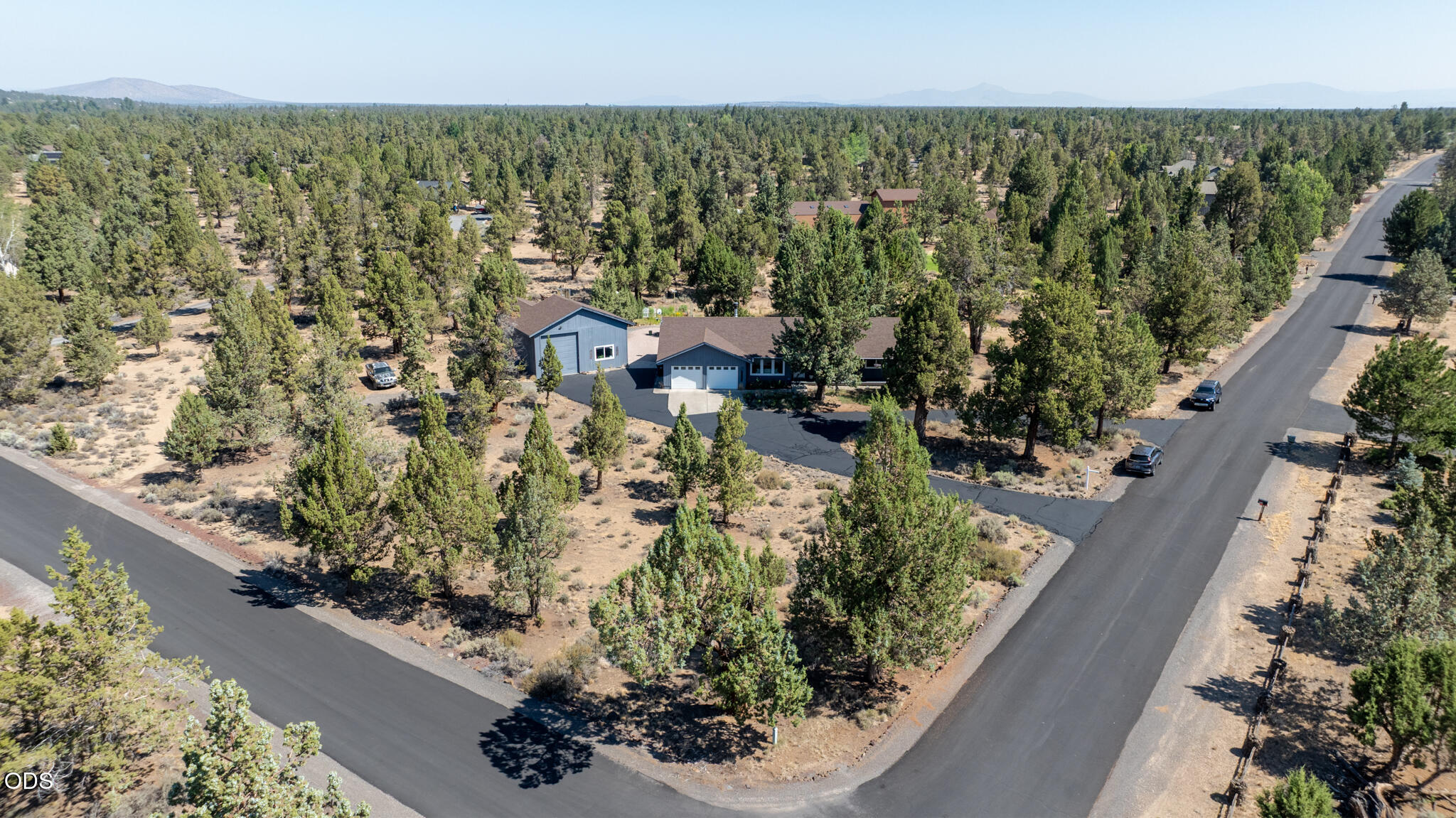 64561 Joe Neil Road Bend, OR 97701 - Photo 39 of 41 Gallery Image 39