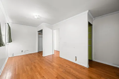 $200,000 | 969 Berkley Street, Carpentersville, IL 60110