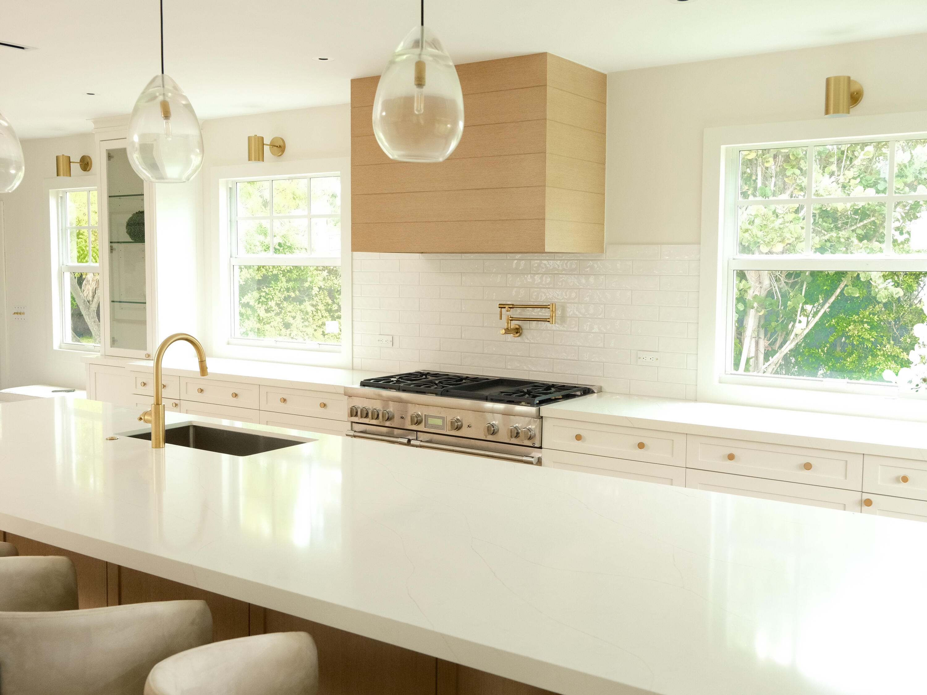 1017 Tamarind Road Delray Beach, FL 33483 - Photo 9 of 54 DSCF5566