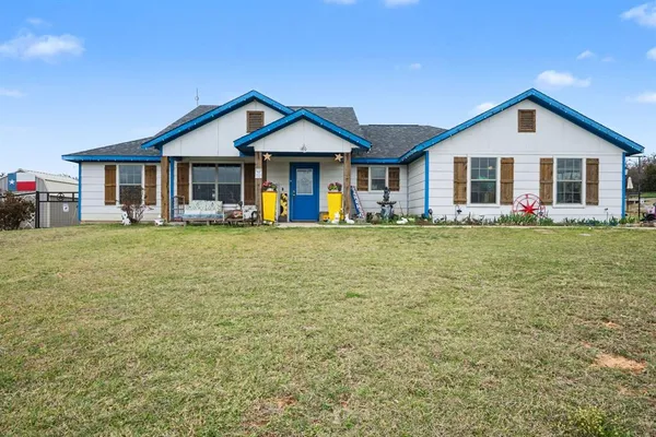 $350,000 | 180 Toowoomba Lane, Weatherford, TX 76085