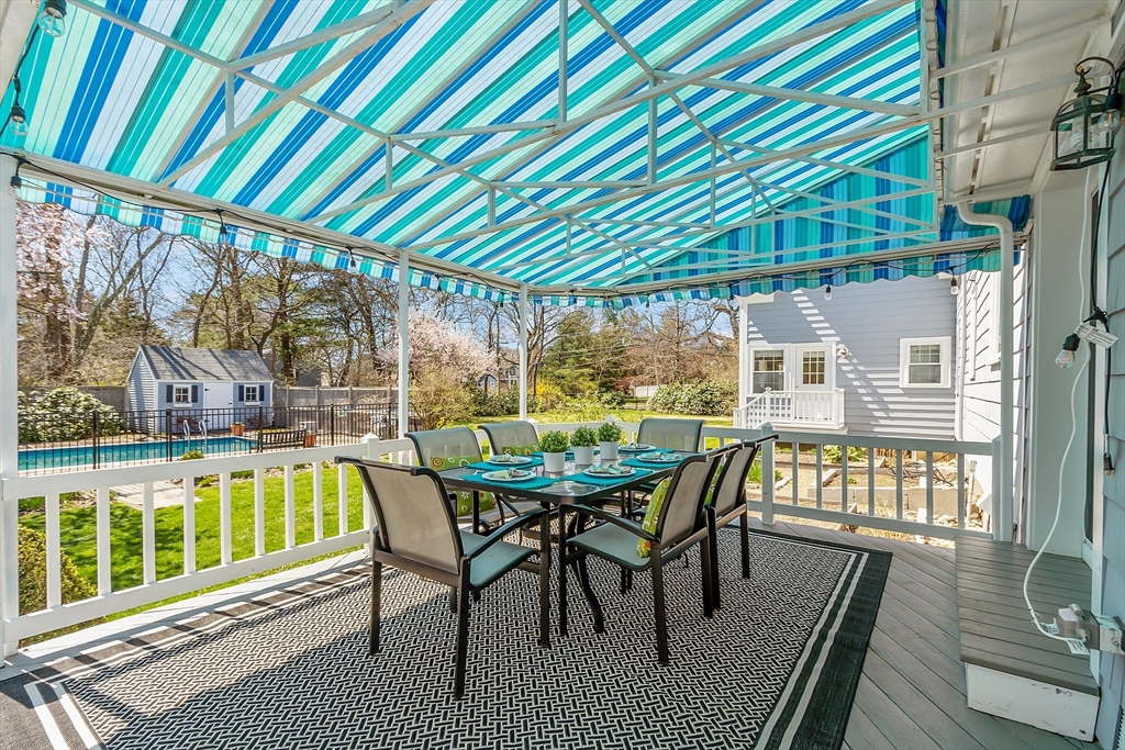 40 Bellevue Road Andover, MA 01810 - Photo 38 of 42 a view of a chairs and table in the balcony