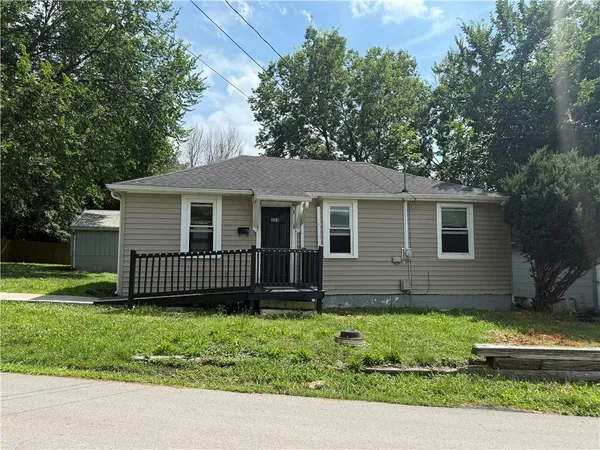 $79,000 | 303 Bell Street, Richmond, MO 64085