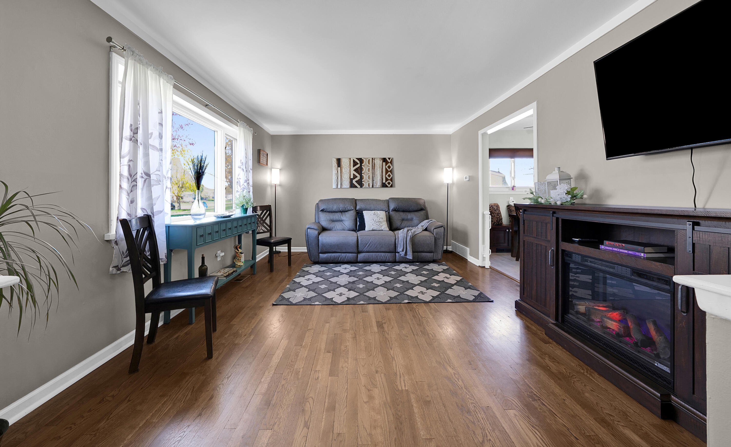 38202 Tottenham Road Sterling Heights, MI 48312 - Photo 3 of 42 38202 Tottenham Rd Sterling Hts (1a)