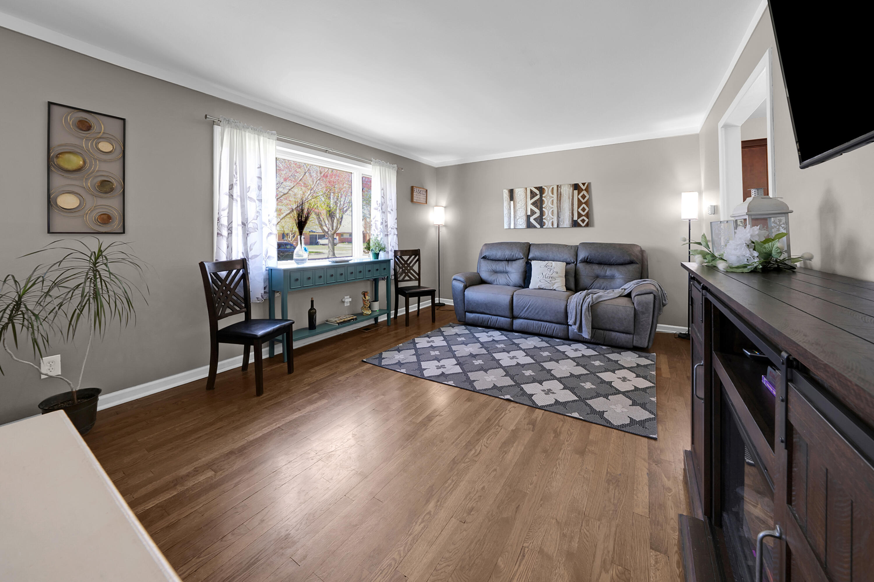 38202 Tottenham Road Sterling Heights, MI 48312 - Photo 4 of 42 38202 Tottenham Rd Sterling Hts (2a)