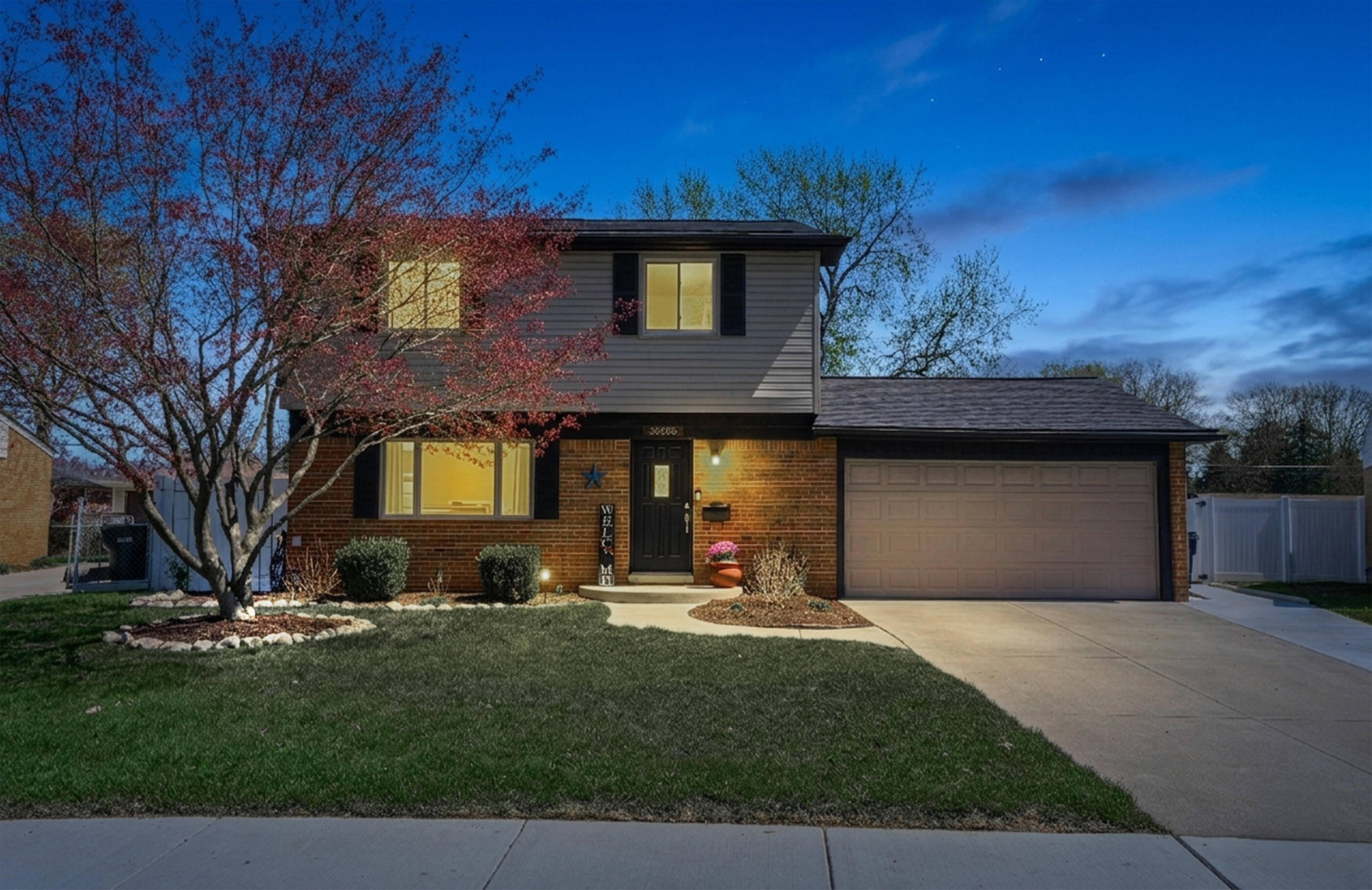 38202 Tottenham Road Sterling Heights, MI 48312 - Photo 42 of 42 38202 Tottenham Rd Sterling Hts Front Ev